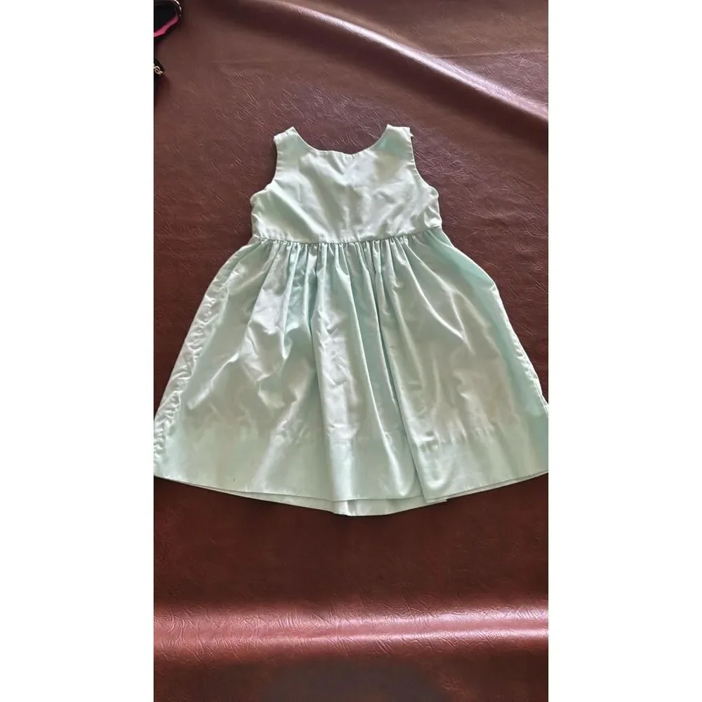 Girls Home made Smocked Dress Sleeveless  Mint Green no Tag size 4